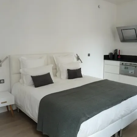 Sleeps 2 Air Con Wifi Appartement Cannes